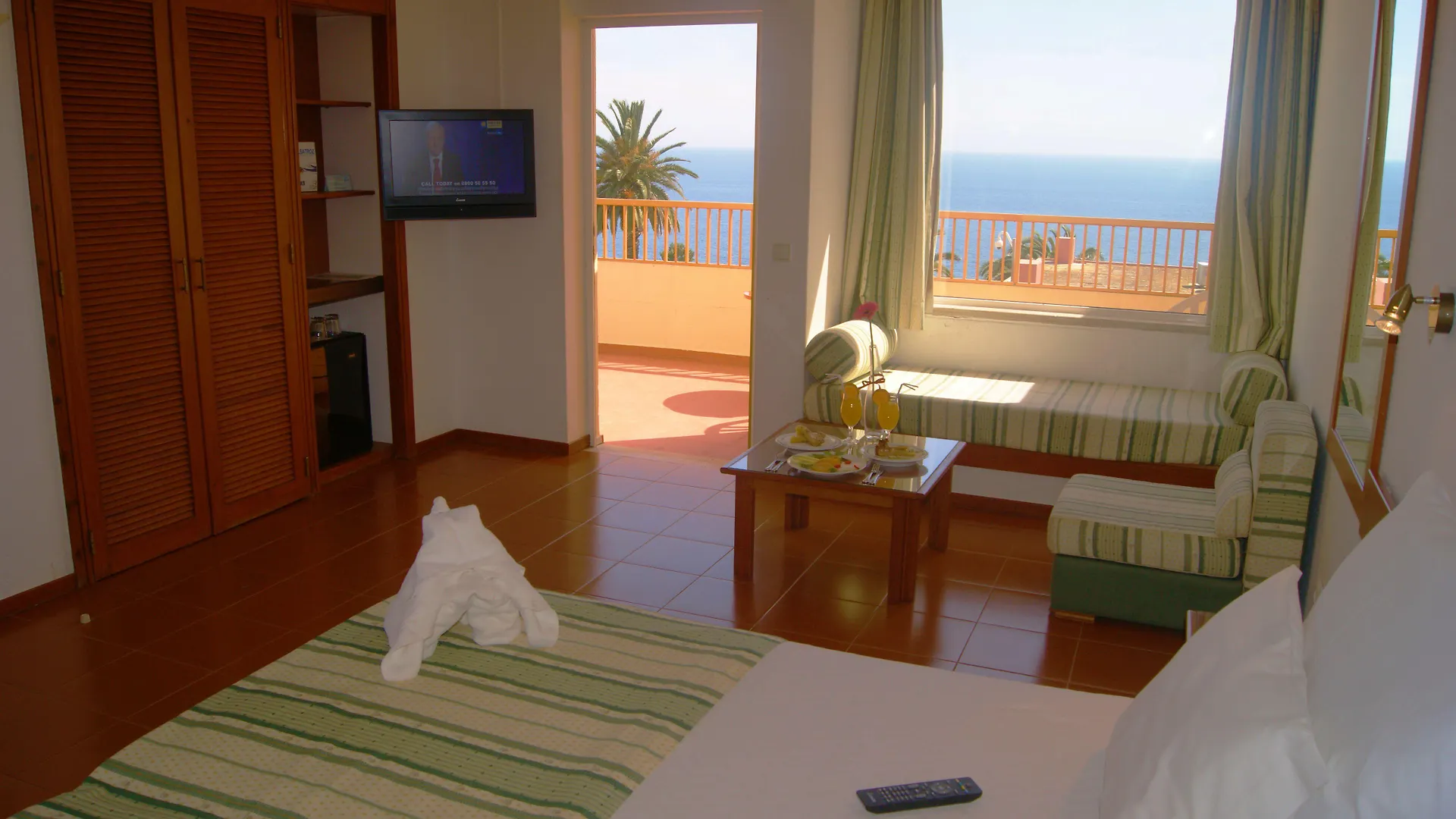 Hotel Baia Cristal Beach & Spa Resort Carvoeiro  4*, Carvoeiro (Lagoa)